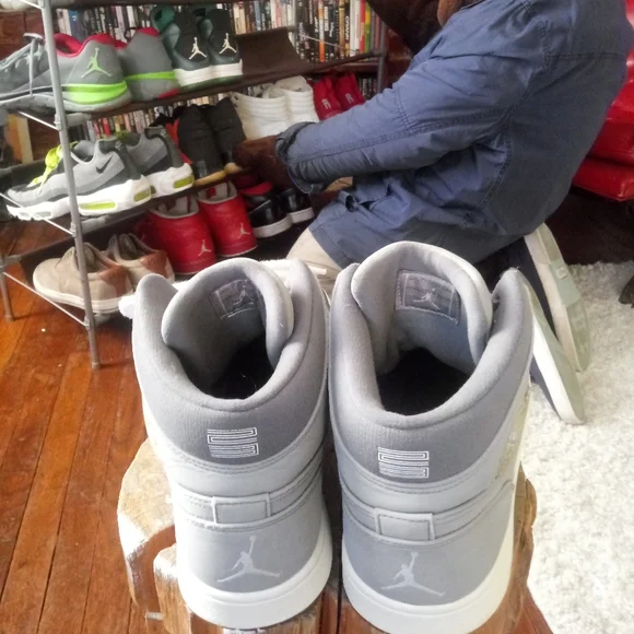 Jordan Retro 1 - Picture 5 of 12